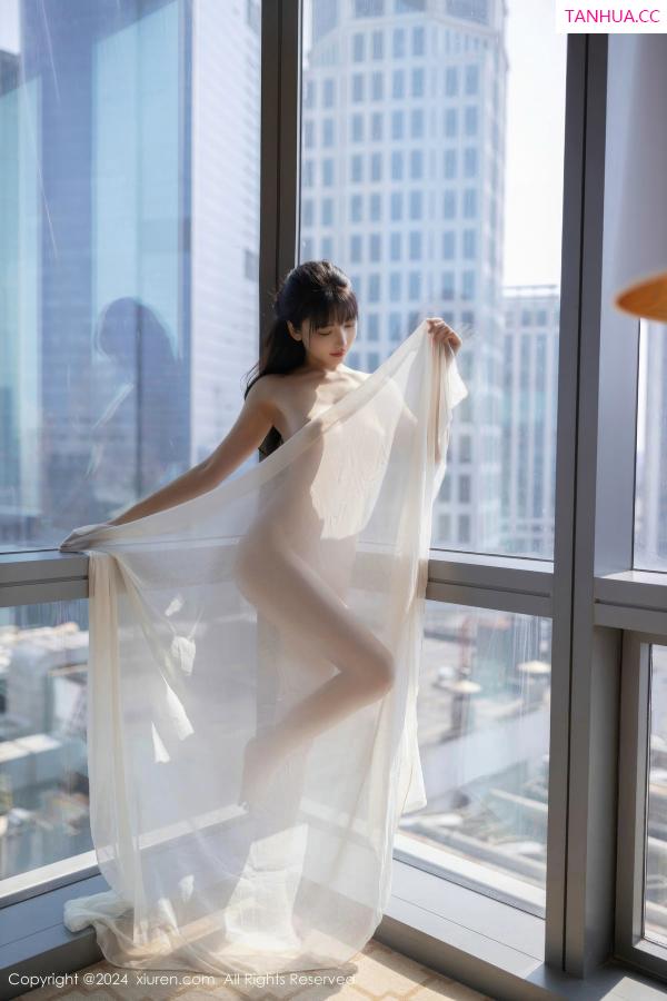 陆萱萱  [XiuRen]高清写真图 2024.10.24 No.9340 陆萱萱 丝袜美腿第82张图片